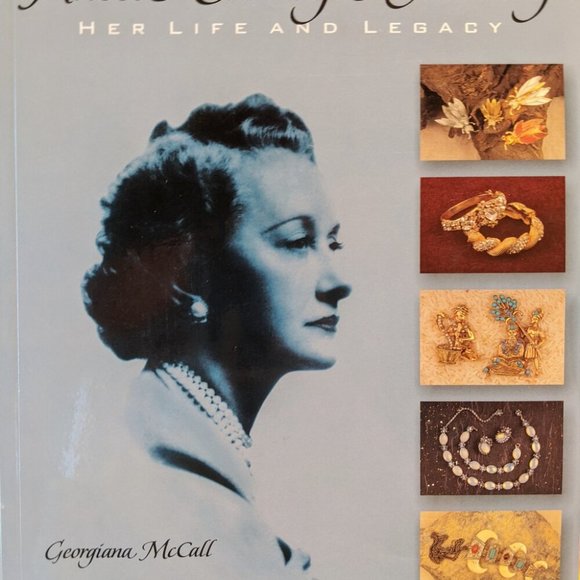 Hattie Carnegie Silver Double Flower Clear Crystal Brooch Pin - Picture 11 of 11